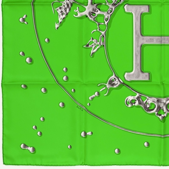 NWT Hermes Silk Scarf Carre 90 "Vif Argent" in Green - Picture 10 of 11
